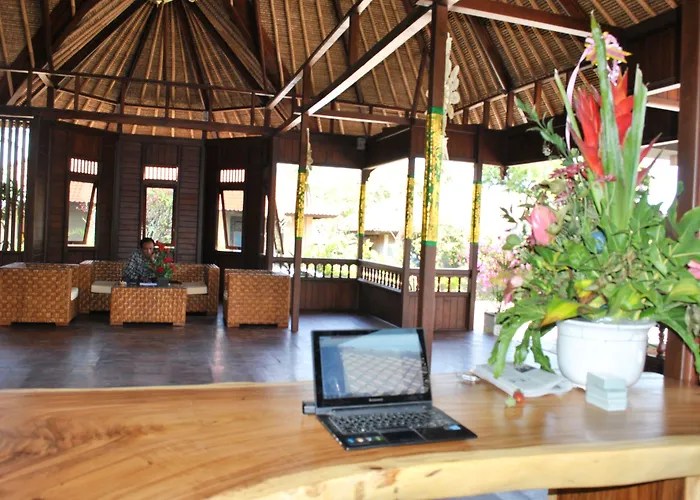 Kinaara & Bali 4* Pemuteran