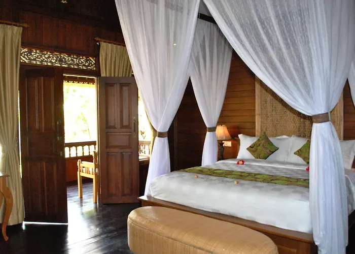Kinaara & Bali 4*