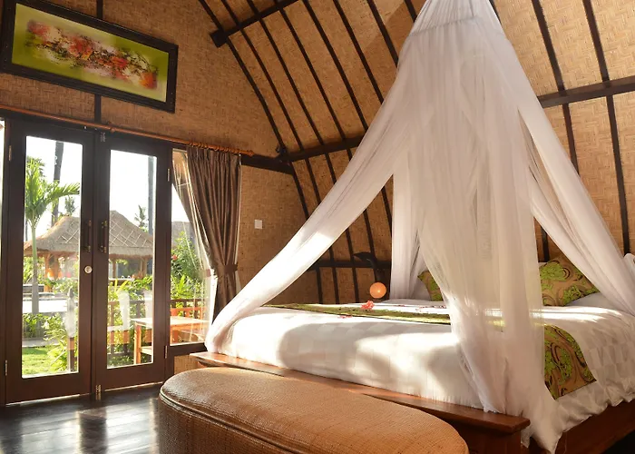 Kinaara & Bali Resort 4*