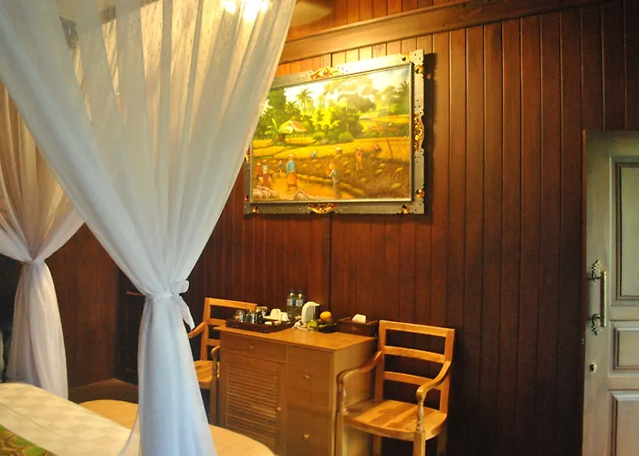 Kinaara & Bali 4*