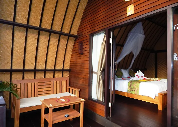 Resort Kinaara & Bali