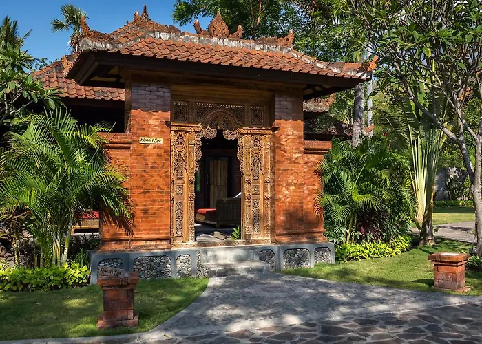 Resort Kinaara & Bali